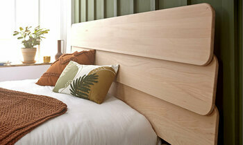 Tte de lit Fregate avec un design simple et lgant